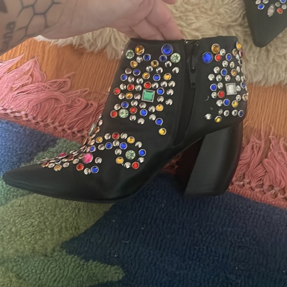 Jeffrey Campbell bejeweled booties sz 5 super comfy - Picture 3 of 9